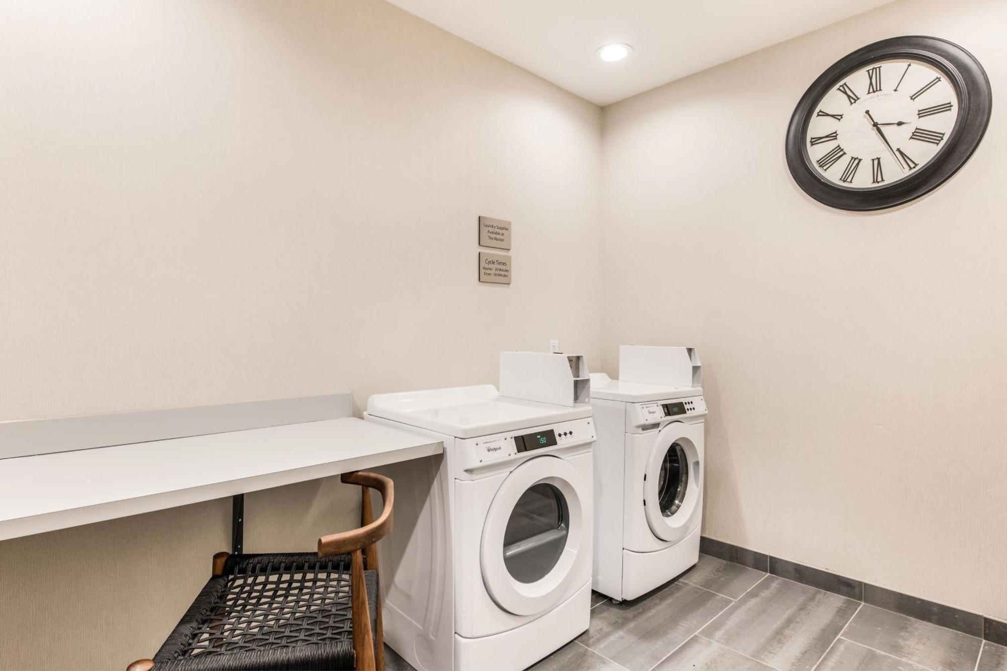 Fairfield By Marriott & Knoxville 3* Clinton